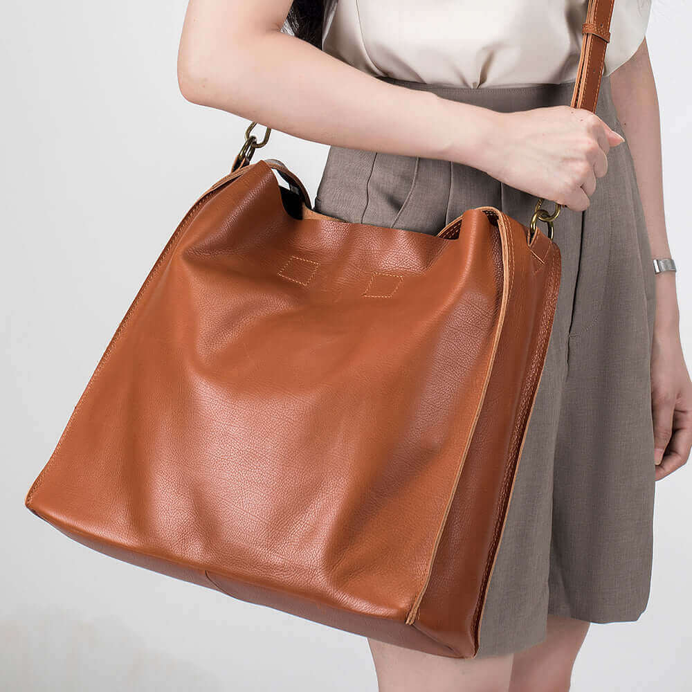 Elegant Leather Tote Shoulder Bag