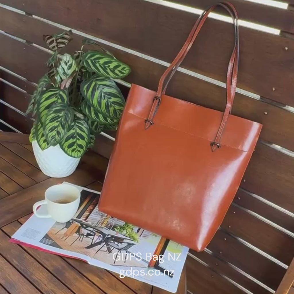 Leather Tote Bag | Vertical Design