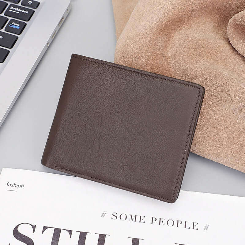  Men's Leather Wallet with Card Slots and Coin Pocket