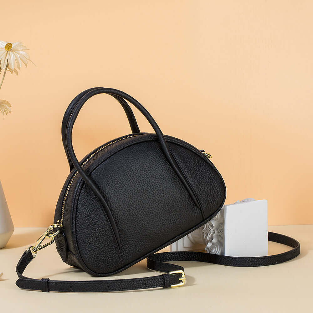 Shell-shaped Leather Handbag | Shoulder and Crossbody