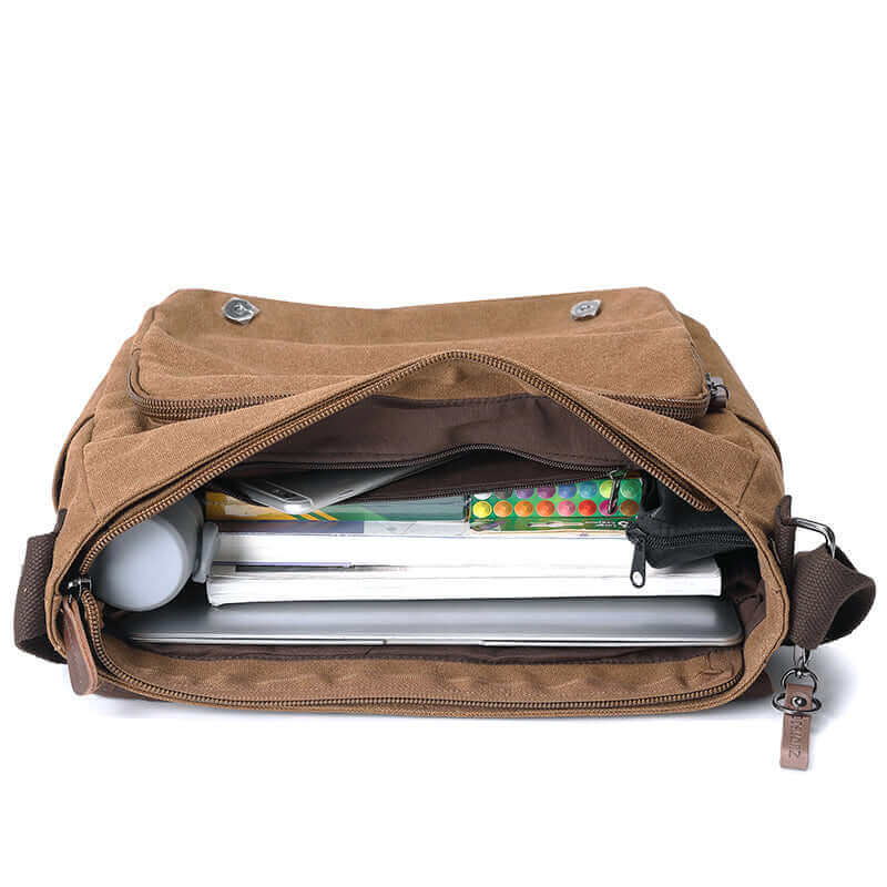 Internal structure of the coffee canvas messenger bag.