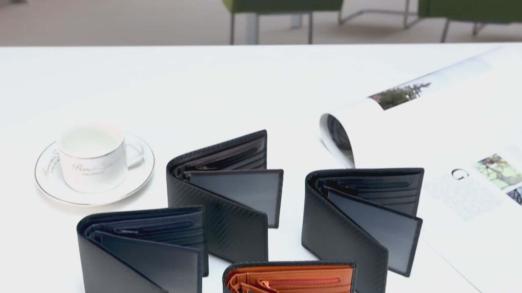 Carbon Fiber Leather RFID Short Wallet