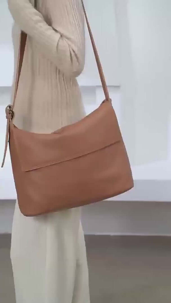 Women's Leather Shoulder Crossbody Bag - Stylish & Functional