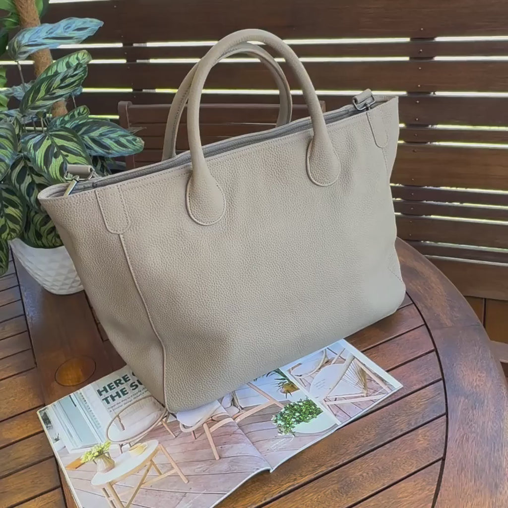 Soft Leather Tote Handbag – Large Capacity Design