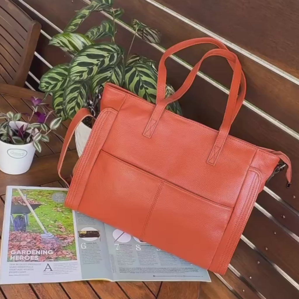 Elegant brown leather tote shoulder bag