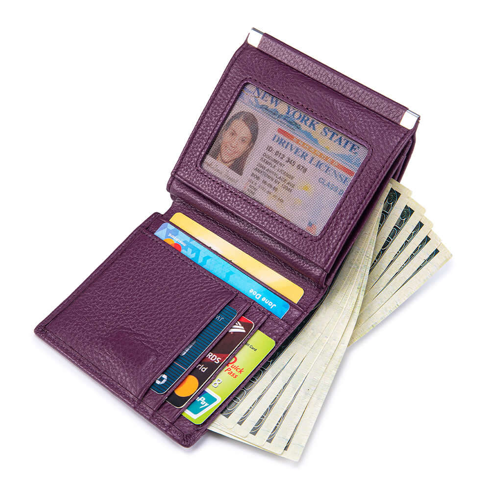 Two banknote sections and snap coin pocket view