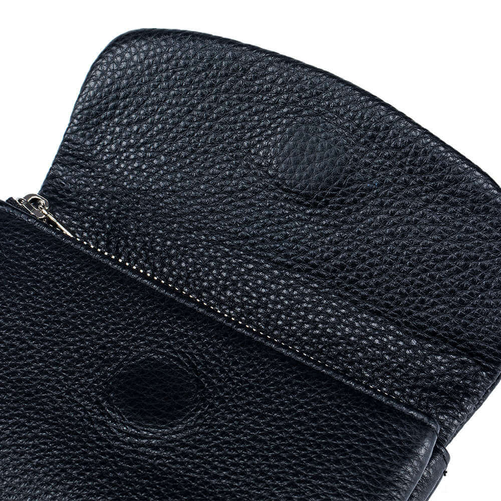 Women's genuine leather wallet zipper and magnetic clasp details.