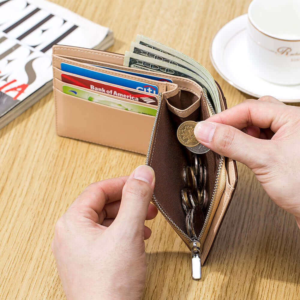 Dual-tone leather wallet with card and coin pockets