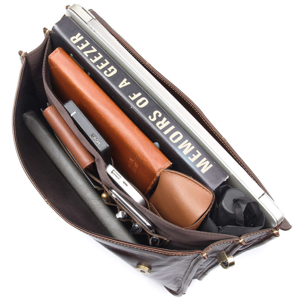 Internal structure display of a genuine leather briefcase.